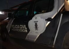 Jovem de 18 anos é morto a tiros quando bebia com a namorada em bar no piauí