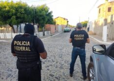 Operação cumpre mandados contra suspeitos de distribuir armas e drogas no litoral