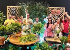 Empresário R Sá Filho brinda 50 anos com festa prestigiada por familiares e amigos