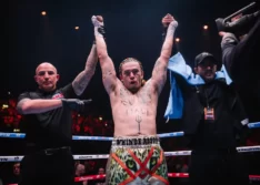 Whindersson Nunes vence Filipek por nocaute e levanta a torcida em torneio de boxe