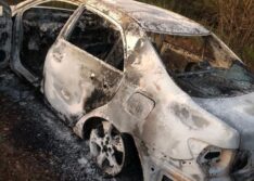 Carro roubado em sequestro é encontrado queimado em Sussuapara