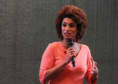 Polícia Federal prende ex-bombeiro em operação que apura morte de Marielle Franco