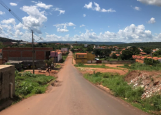 Picos: homem armado com faca rouba motocicleta no bairro Belo Norte