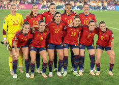 Espanha domina Inglaterra e conquista título inédito da Copa do Mundo feminina