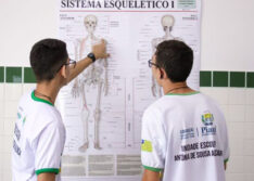 Programa de monitoria oferece bolsa de R$ 350 para alunos no Piauí