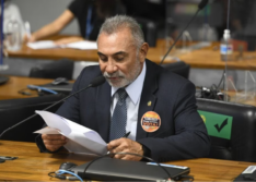 Ex-senador acusado de mandar matar a mãe de sua filha é preso