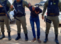 Homem é preso após agredir mulher e ameaçar policiais no Piauí