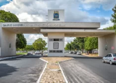 Servidores e docentes da UFPI paralisam atividades em todo o Piauí