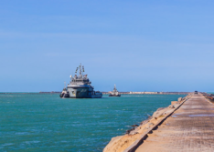 Idealizado há 60 anos, Porto de Luís Correia é entregue com chegada de navios e shows