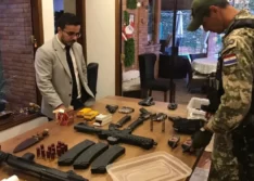 PF desmantela esquema de tráfico de armas para PCC e CV; 43 mil armas apreendidas