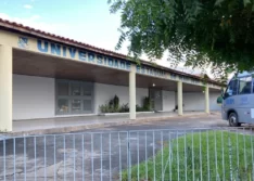Governador anuncia concurso com mais de 80 vagas para professores da UESPI e análise de substituição de cursos