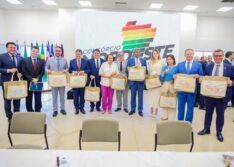 Em Natal, Rafael Fonteles participa da posse de Fátima Bezerra como presidente do Consórcio Nordeste