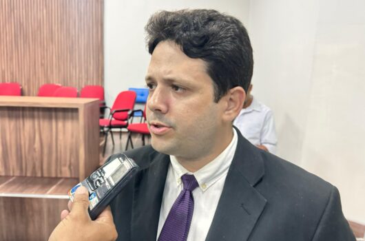 Dr. Eriberto convoca audiência pública para debater atendimento nos cartórios de Picos