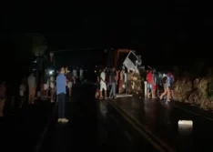 Homem de Paulistana morre após colisão envolvendo três veículos na BR-316