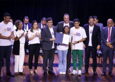 Ministro lança no Piauí programa que pagará até R$ 9,2 mil a estudantes