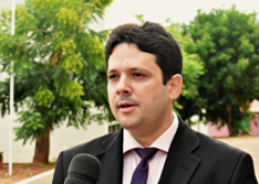 Dr. Eriberto solicita construção de UBS e de calçadão no bairro Morada Nova em Picos