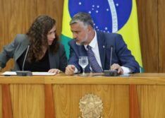 Governo adia o Concurso Nacional Unificado em todo o país
