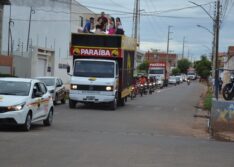 Carreata com colaboradores marca abertura do aniversário Paraíba em Picos
