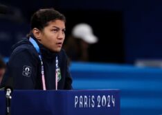 Sarah Menezes se torna 1ª brasileira a conquistar medalha olímpica como judoca e técnica