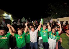 Com a presença do governador Rafael Fonteles, Dr. Pablo Santos e Xandú Néri realizam caminhada no bairro Cohab em Picos