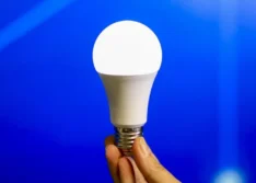Confira dicas para economizar na conta de luz, que fica mais cara nesta terça-feira (1)