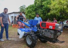 SAF realiza oficina sobre o uso de microtratores chineses na agricultura familiar