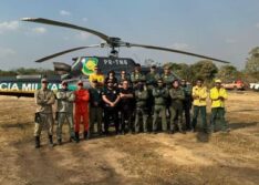 Bombeiros militares extinguem incêndio florestal no município de Canto do Buriti