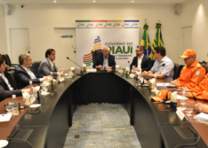 Comitê de Crise alerta eventos severos no Piauí, fará antecipação do Bolsa Família e anuncia ações emergenciais