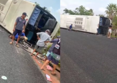 Ônibus tomba e deixa pelo menos 12 feridos entre Altos e Beneditinos; vítimas atendidas no HUT