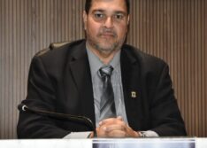 Vereador Rinaldinho propõe entrega da Medalha Coelho Rodrigues a Juíza Valdênia Moura Marques de Sá