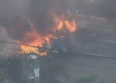 Avião de pequeno porte cai em avenida de SP; 2 mortos e 2 feridos