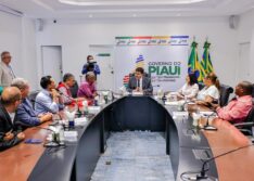 Rafael Fonteles reúne Centrais Sindicais para discutir pautas trabalhistas