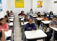 Iniciam as aulas na EM Prof.ª Otília Neiva; quase mil alunos fazem parte do corpo discente da unidade escolar