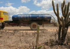 Governo antecipa Operação Carro-Pipa e anuncia R$ 6 milhões para enfrentamento da seca no Piauí