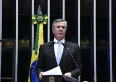 Alexandre de Moraes determina prisão do ex-presidente Fernando Collor de Mello