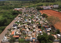 Prefeitura de Picos intensifica a limpeza dos cemitérios para visitação do Dia das Mães
