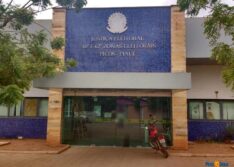 Juiz condena influenciadora a pagar multa ao prefeito de Picos