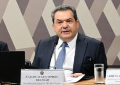 Presidente Lula nomeia piauiense Carlos Brandão para o STJ