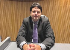 Vereador Dr. Eriberto solicita limpeza da galeria da Rua Paraíba, no bairro Paroquial