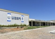 Suspensão do transporte coletivo em Picos leva UESPI a interromper temporariamente as aulas presenciais