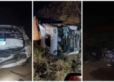 Pai, mãe e 4 filhos morrem em grave acidente entre três veículos, diz PRF