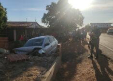 Picos: homem morre em grave acidente após colidir carro em muro na zona rural