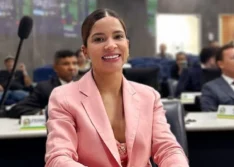 Justiça concede liberdade e devolve mandato à vereadora Tatiana Medeiros
