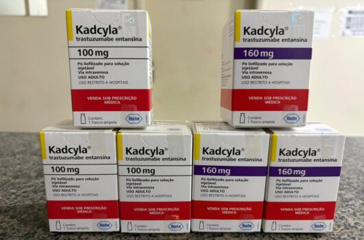 Piauí recebe 224 unidades de medicamento inédito para tratamento do câncer de mama no SUS