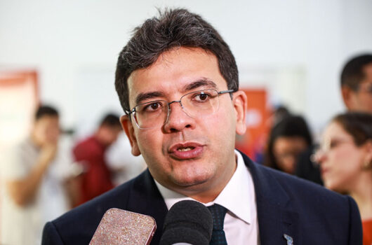 Rafael Fonteles detalha alterações na folha salarial estadual