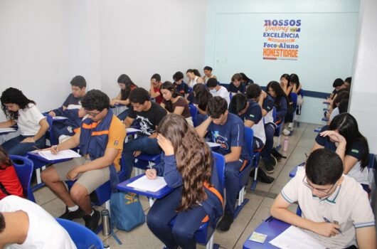 Sucesso de público! Mais de 400 candidatos realizam teste seletivo por bolsas no Colégio Machado de Assis em Picos