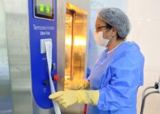 Hospital Estadual de Parnaíba adquire lavadora de última geração para limpeza e desinfecção de materiais hospitalares