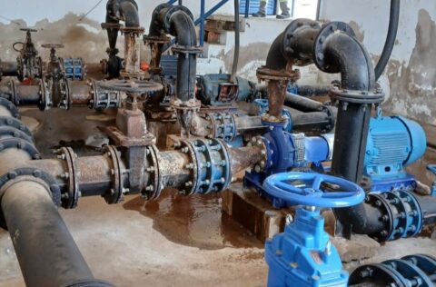 Águas do Piauí moderniza sistema de elevatória em Fronteiras