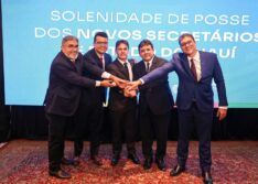 Governador empossa novos secretários de Saúde e Segurança e pede foco na melhoria de índices
