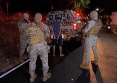 PM apreende arma e drogas durante patrulhamento em Água Branca